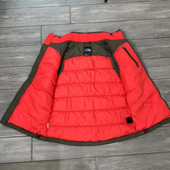 The Norte Face 700 Olive Nuptse 2 Puffer Vest Goose Down Sz XS - Picture 7 of 17